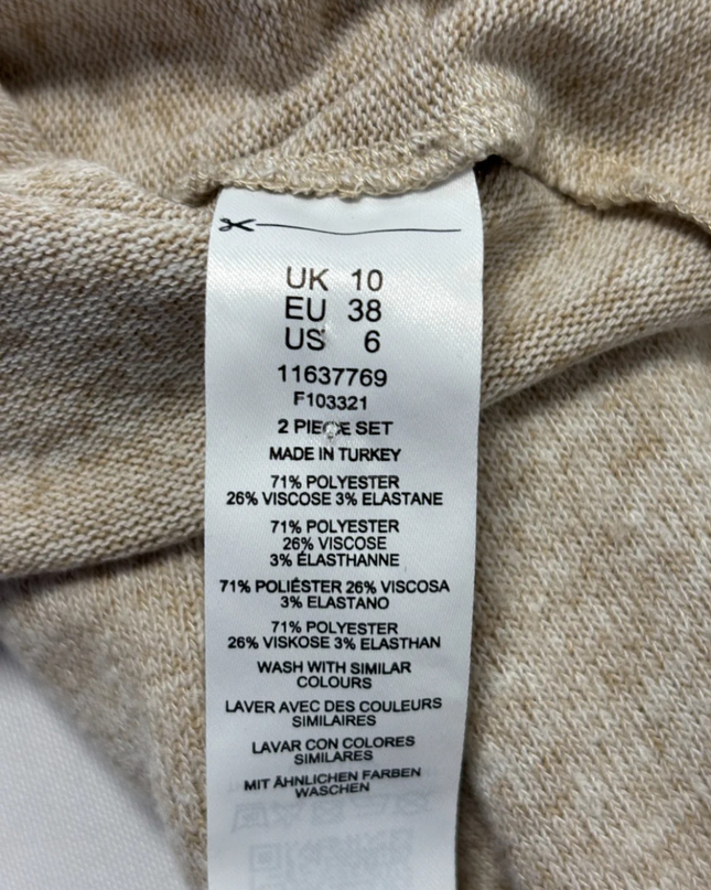 ASOS DESIGN Beige Long Sleeve Cropped Knit Top