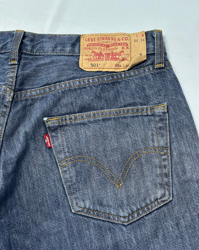 Levi's 501 Original Straight Leg Blue Jeans