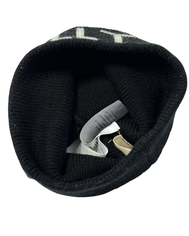 Hollister Black 'TOTALLY' Graphic Knit Beanie
