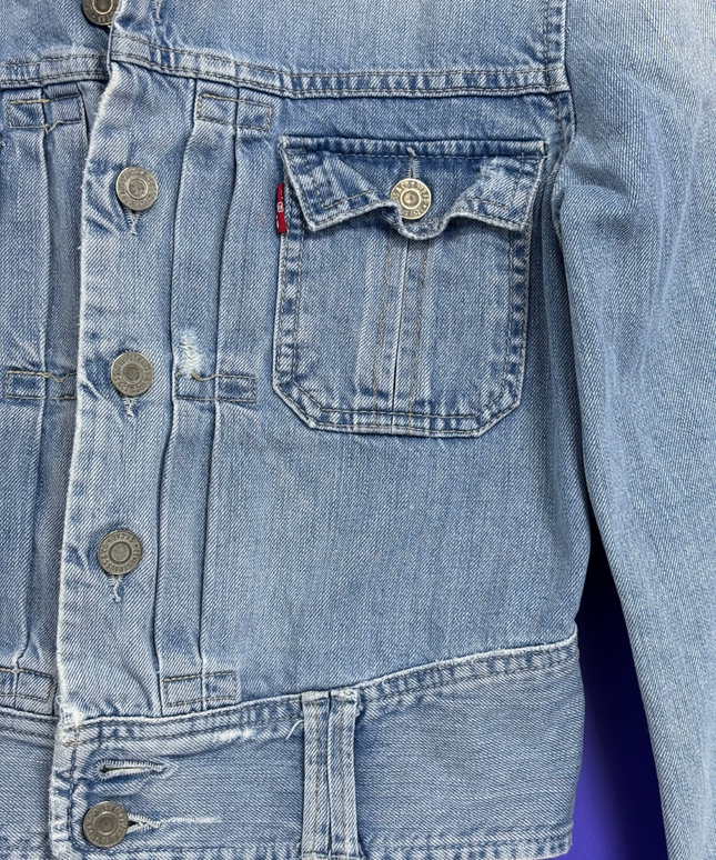 Levi's Light Blue Cropped Denim Trucker Jacket
