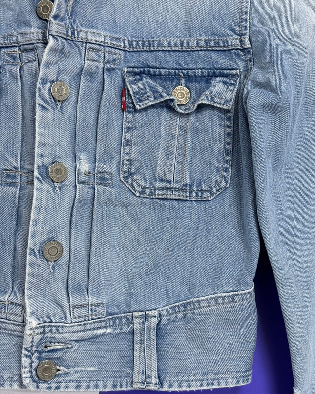 Levi's Light Blue Cropped Denim Trucker Jacket