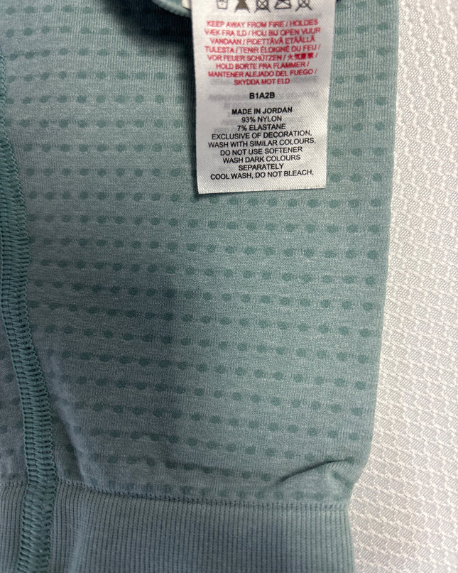 MC-05929-LGN-FKV005-wash_tag