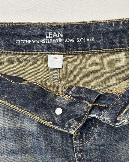 Oliver Lean Distressed Blue Wash Denim Skirt - XL | Waist: 34"
