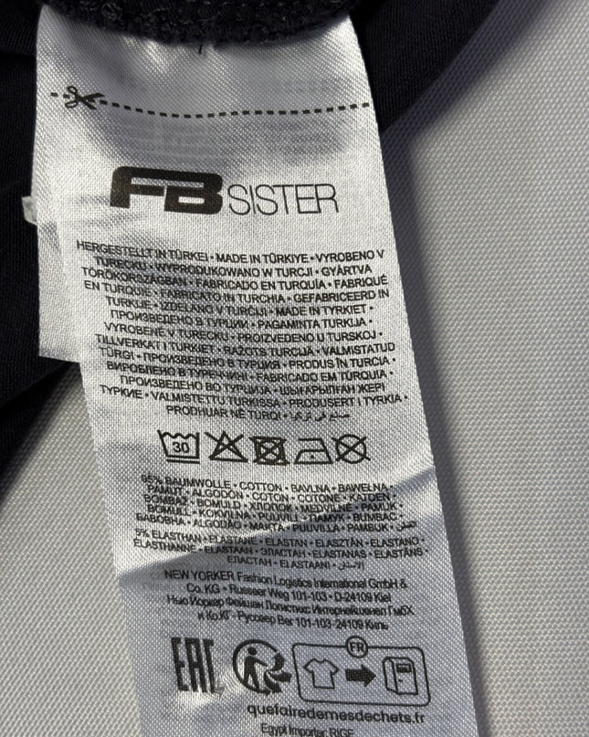 FB Sister Black Rebel Heart 1992 Cutout Graphic Crop Top