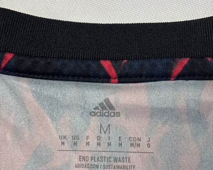 MC-06371-JRS-FKV006-brand_tag