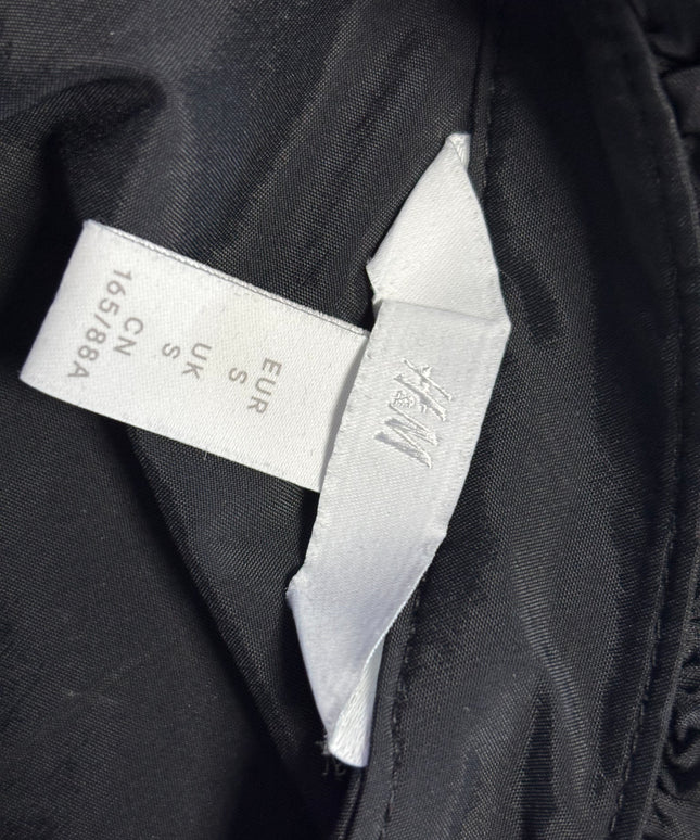 H&M Black Ruffle Collar Puff Sleeve Blouse