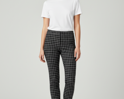 Hollister Black and White Plaid Ultra High-Rise Tapered Pants