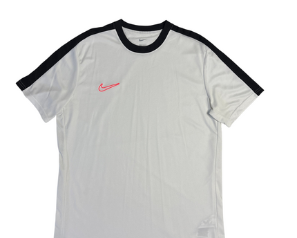 MC-05807-TSH-FKV003-front