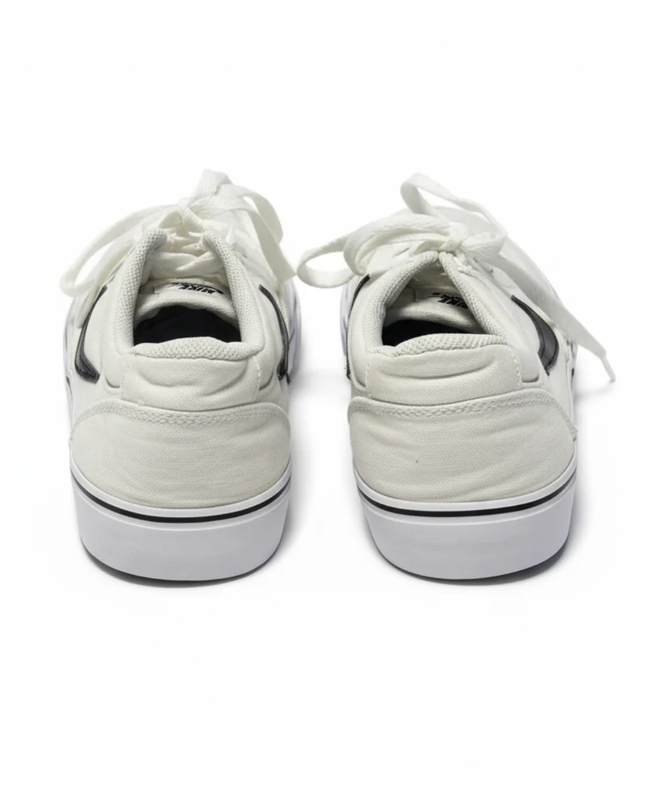 Nike SB Chron 2 Canvas White Sneakers