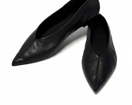 ZARA Black Pointed Toe Leather Flats