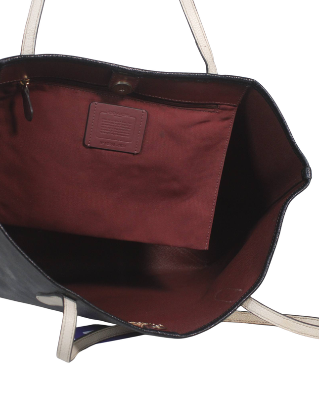 Coach Black Pebbled Leather Tote Bag