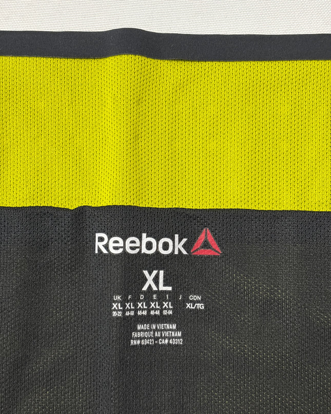 MC-06102-WMSHTS-3PMO4002-brand_tag