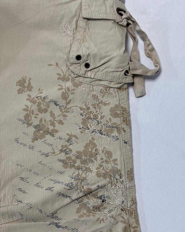 White House Black Market Beige Floral Embroidered Cargo Pants - M | Waist: 30"