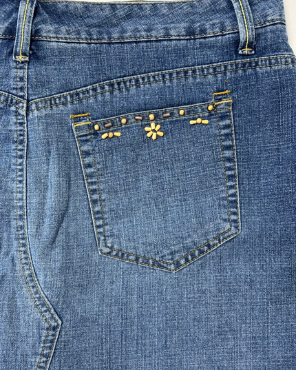 Gloria Vanderbilt Mid-Wash Denim Beaded Flower Detail Mini Skirt