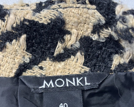 Monki Black/Beige Houndstooth Textured Mini Skirt