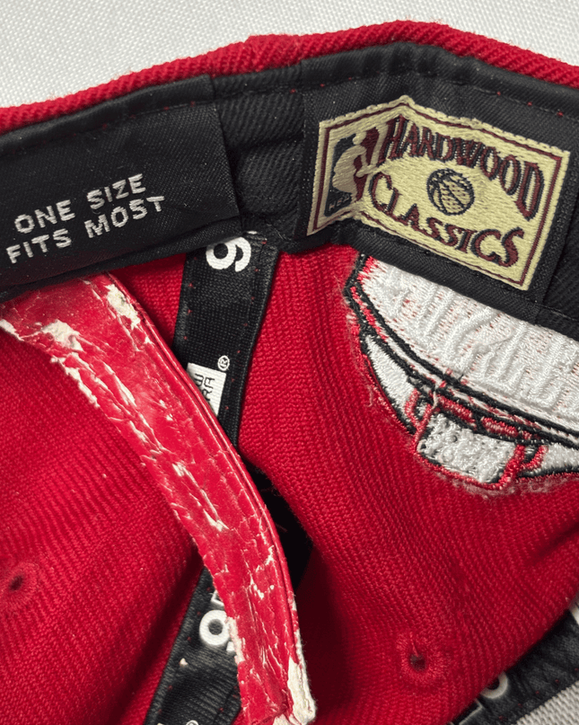 New Era Miami Heat Red 9Fifty Strapback Cap