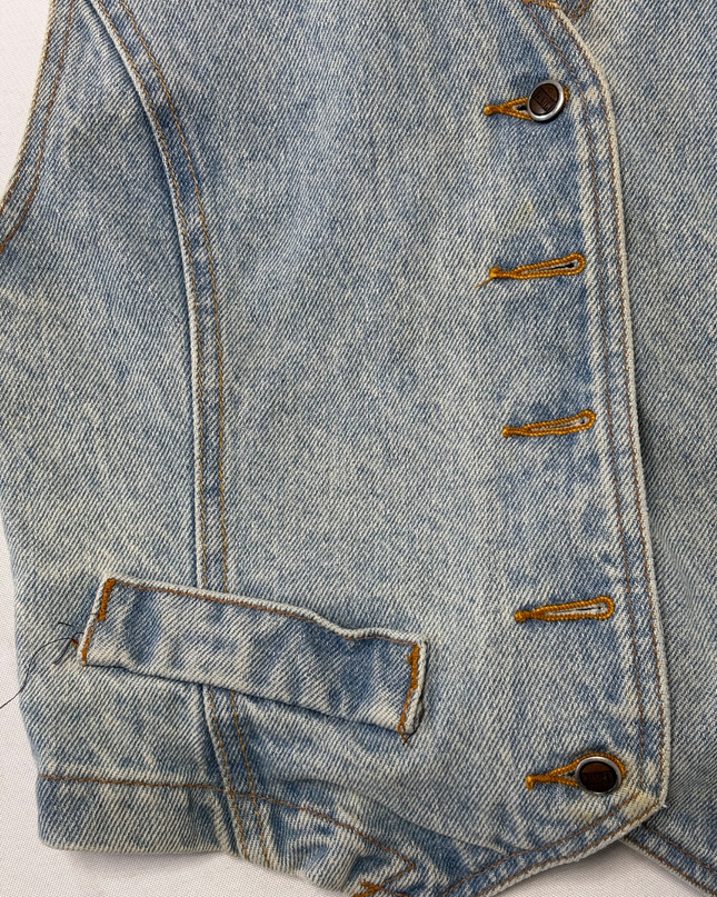 Manager Vintage Light Wash Floral Print Yoke & Stud Details Denim Vest