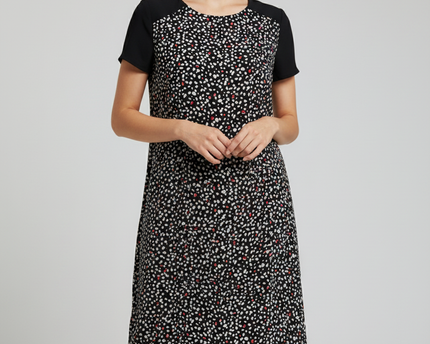 W Black/White/Red Patterned Short Sleeve Shift Dress
