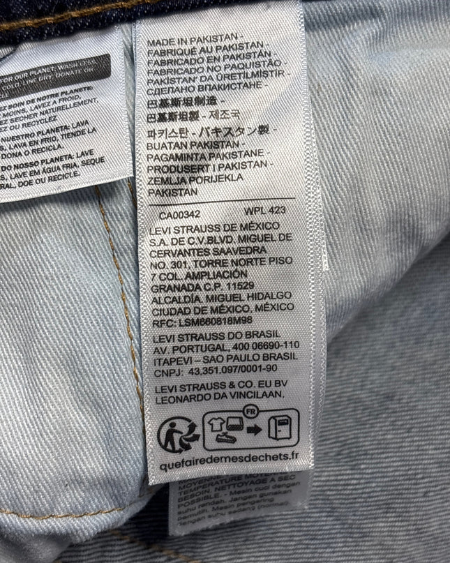 MC-09767-1452-FKV-012-wash_tag