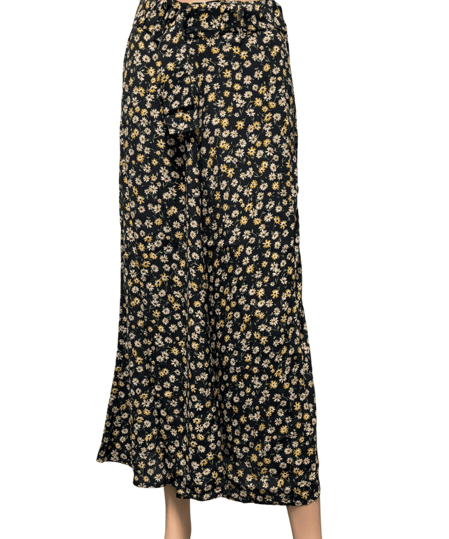 Zara Black Ditsy Floral High-Waist Culotte Pants