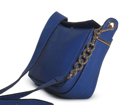 Juicy Couture Blue Pebbled Leather Zip Crossbody Messenger Bag