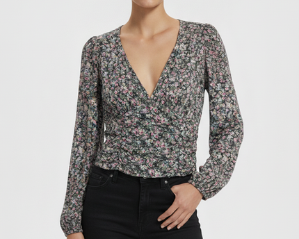 Wild Fable Multicolor Floral V-Neck Ruched Long Sleeve Top