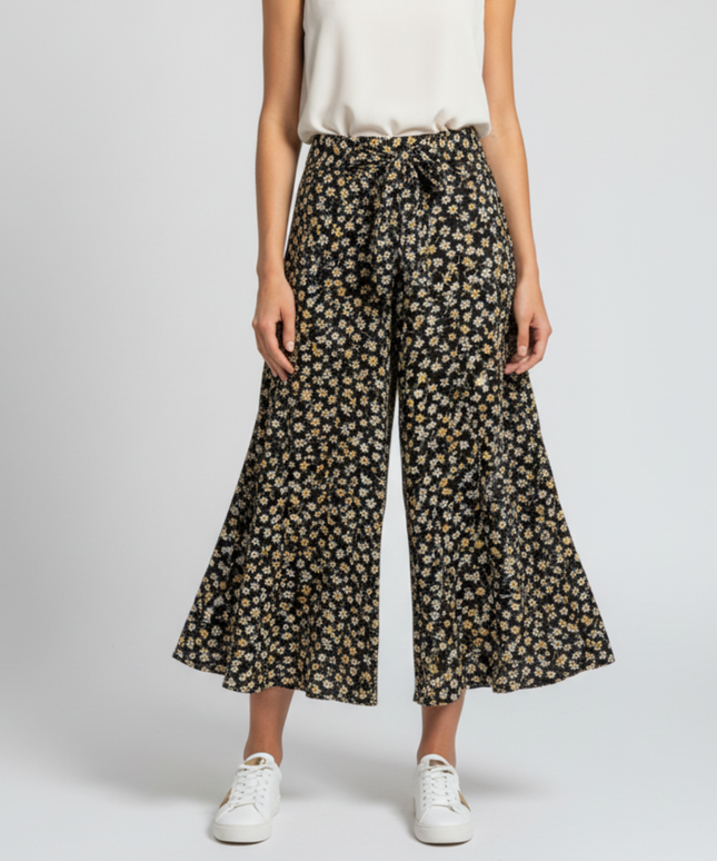 Zara Black Ditsy Floral High-Waist Culotte Pants