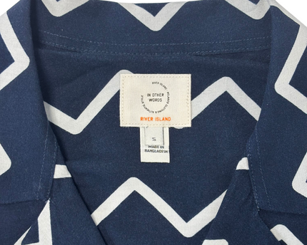 River Island Navy Blue Zig-Zag Print Cuban Collar Short Sleeve Shirt - M