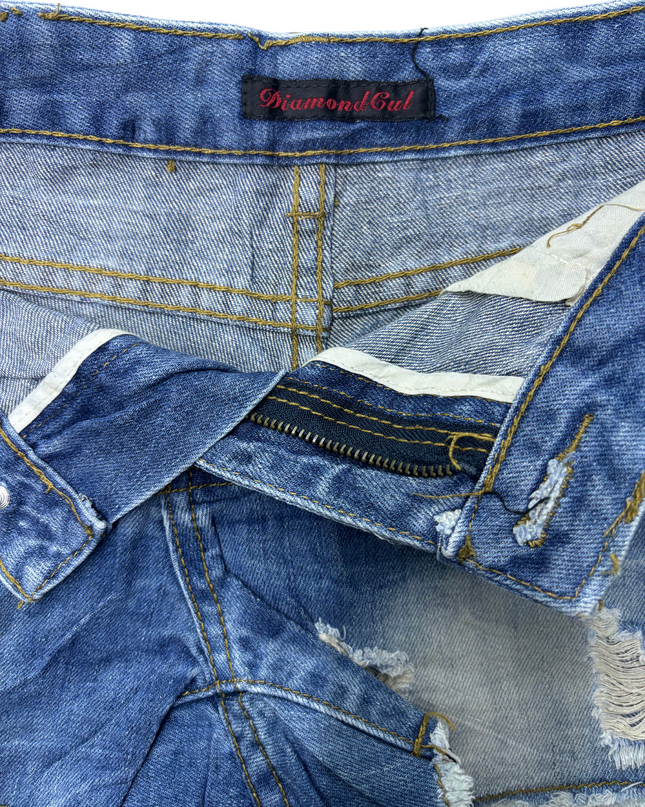 Diamond Gul Women Denim Shorts - XL | Waist: 32