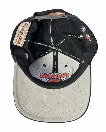 NBA New York Knicks Adjustable Fit Snapback Cap