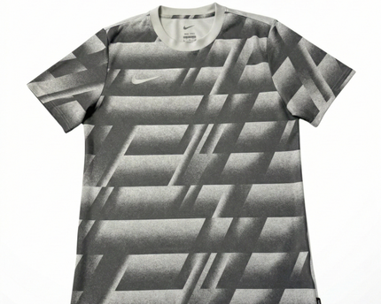 Nike Grey/White Graphic Print Performance Sports T-Shirt