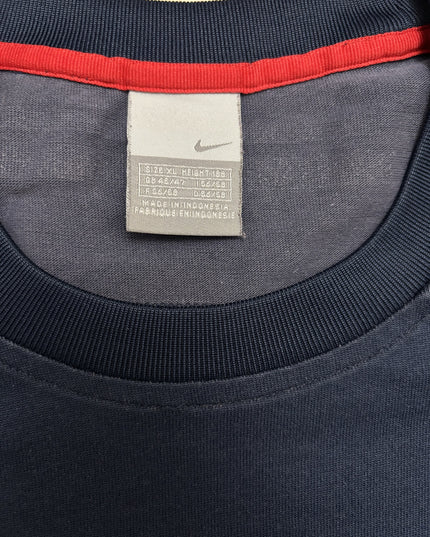 Nike Graphic Crew Neck Navy Blue T-Shirt - L