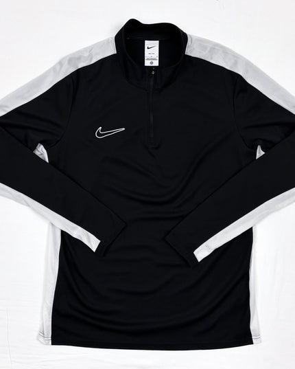 Nike Black & White Quarter Dri Fit Running Jacket - M