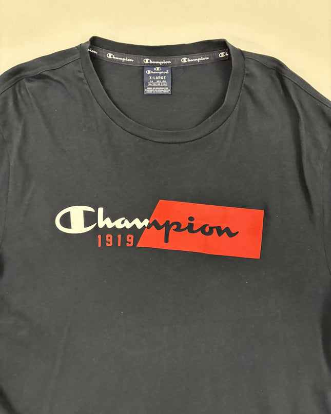 Champion Vintage Black Red Spell Out Logo Crew Neck T-Shirt - L