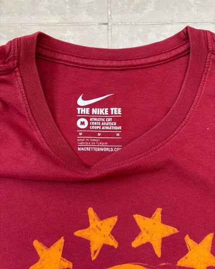 Nike Galatasaray S.K. 1905 Turkey Football Crest Maroon Graphic T-Shirt - M