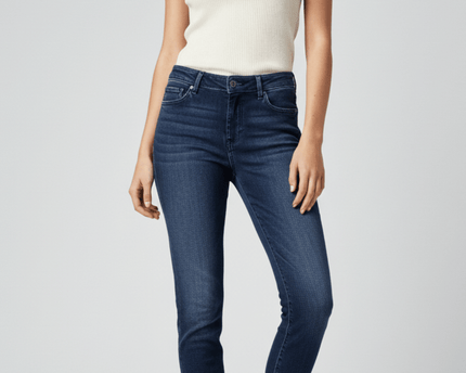 Juicy Couture Seamless Skinny Dark Wash Denim Jeans