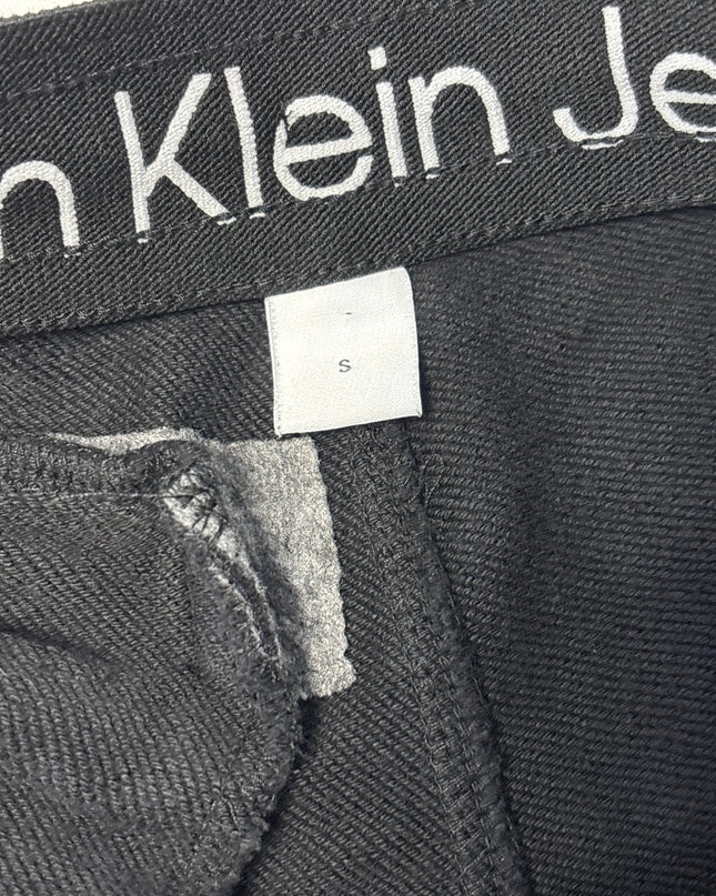 MC-06696-TRS-3PNSP001-brand_tag