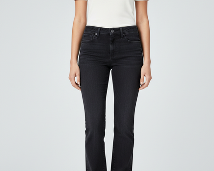 Levi's 724 High Rise Straight Leg Black Jeans