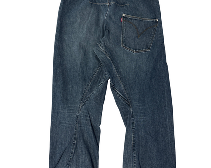 MC-05870-JNS-FKV004-back