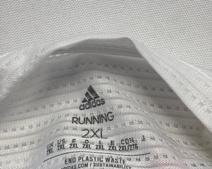 MC-06537-TSH-3PIAG4003-brand_tag