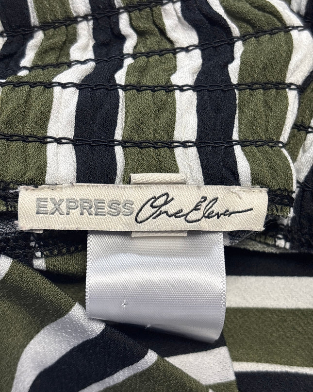 MC-10242-1479-FKV-013-brand_tag