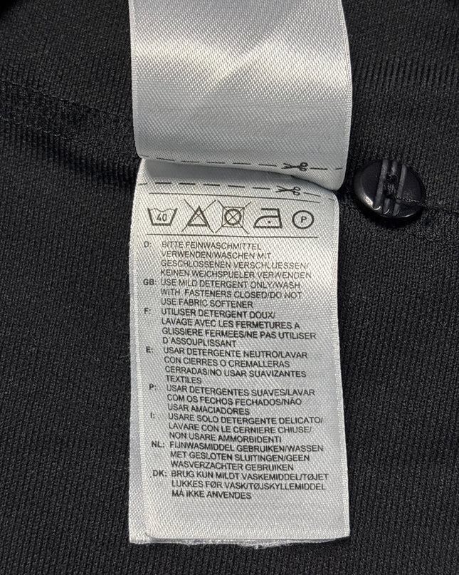 MC-09802-1452-FKV-012-wash_tag