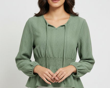 hui2ue Green Smocked Waist Tie-Neck Blouse