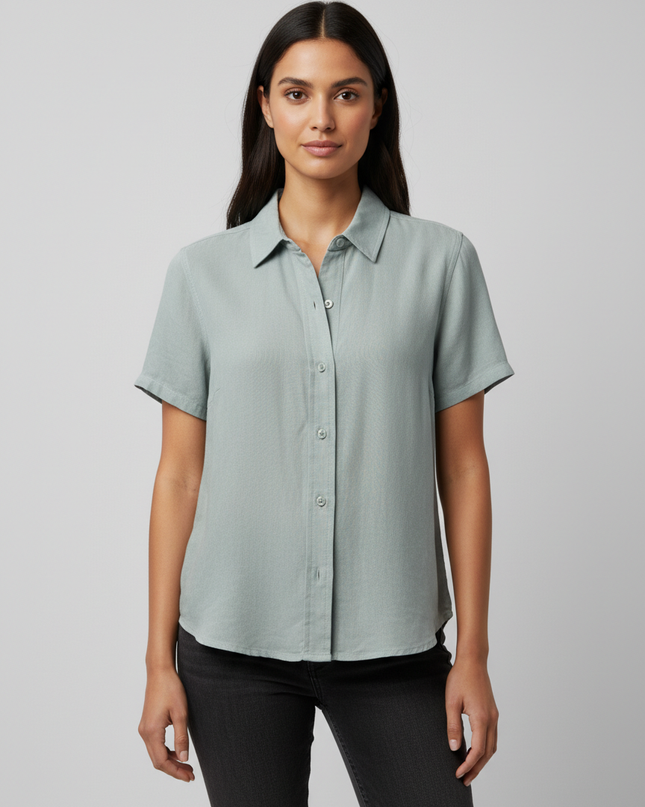American Eagle Light Blue Linen Blend Short Sleeve Button Down Shirt