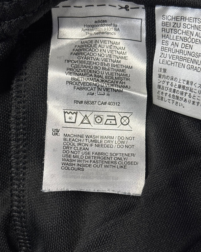 MC-09786-1452-FKV-012-wash_tag