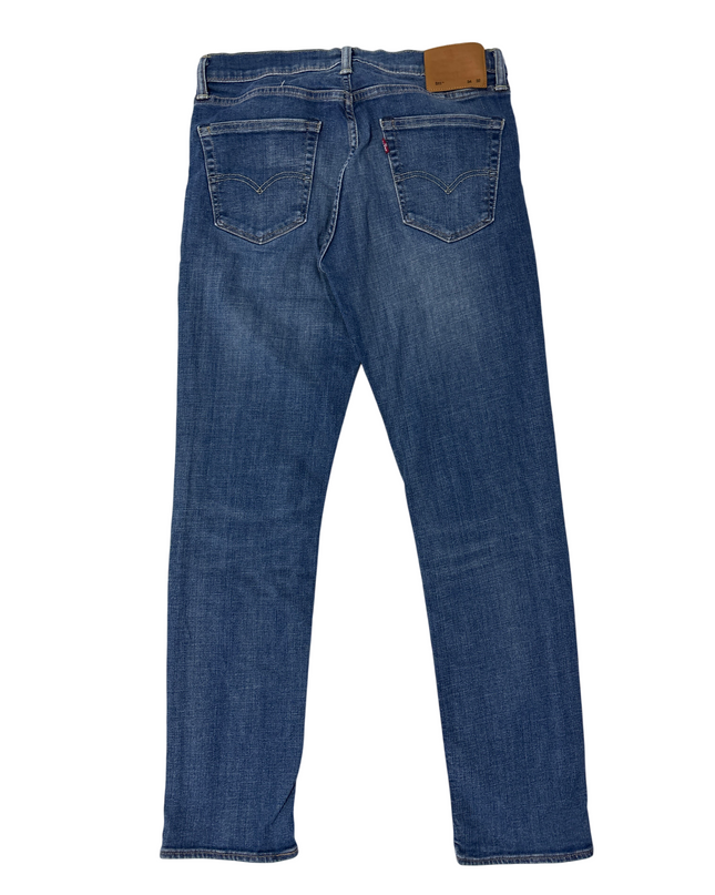MC-05876-JNS-FKV004-back