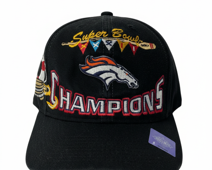 Vintage Denver Broncos Super Bowl XXXII Champions Logo Athletic Snapback Cap
