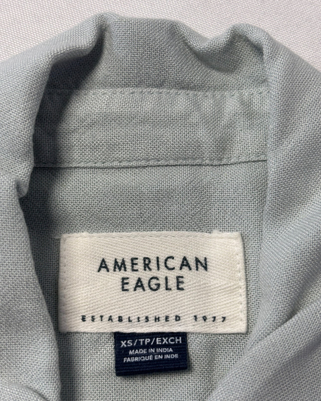 American Eagle Light Blue Linen Blend Short Sleeve Button Down Shirt