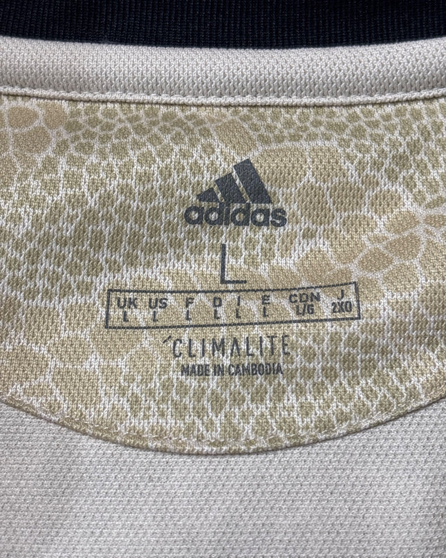 MC-10973-1504-DS5-002-brand_tag
