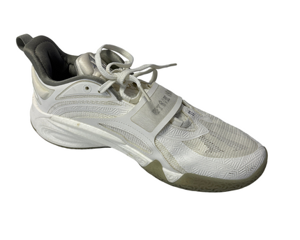 Anta White Silver Emblem Low Top Sneakers